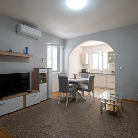 Modern Apartment Edda - Quiet Area - Close To Old Town And Beaches ซาดาร์ ภายนอก รูปภาพ