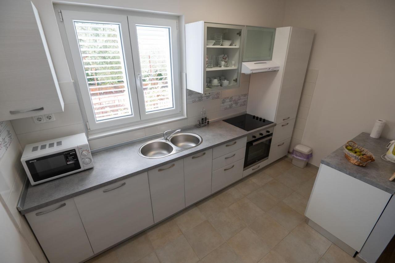 Modern Apartment Edda - Quiet Area - Close To Old Town And Beaches ซาดาร์ ภายนอก รูปภาพ